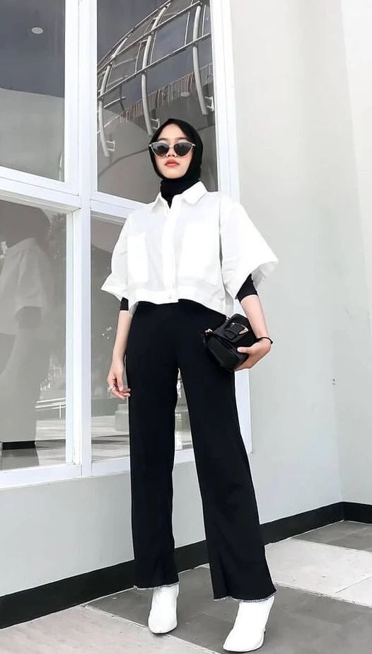 Monokrom Kacamata Cat eye